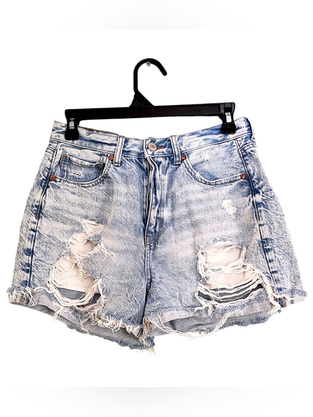 American Eagle Outfitters Light Wash Distressed Denim Mom Shorts